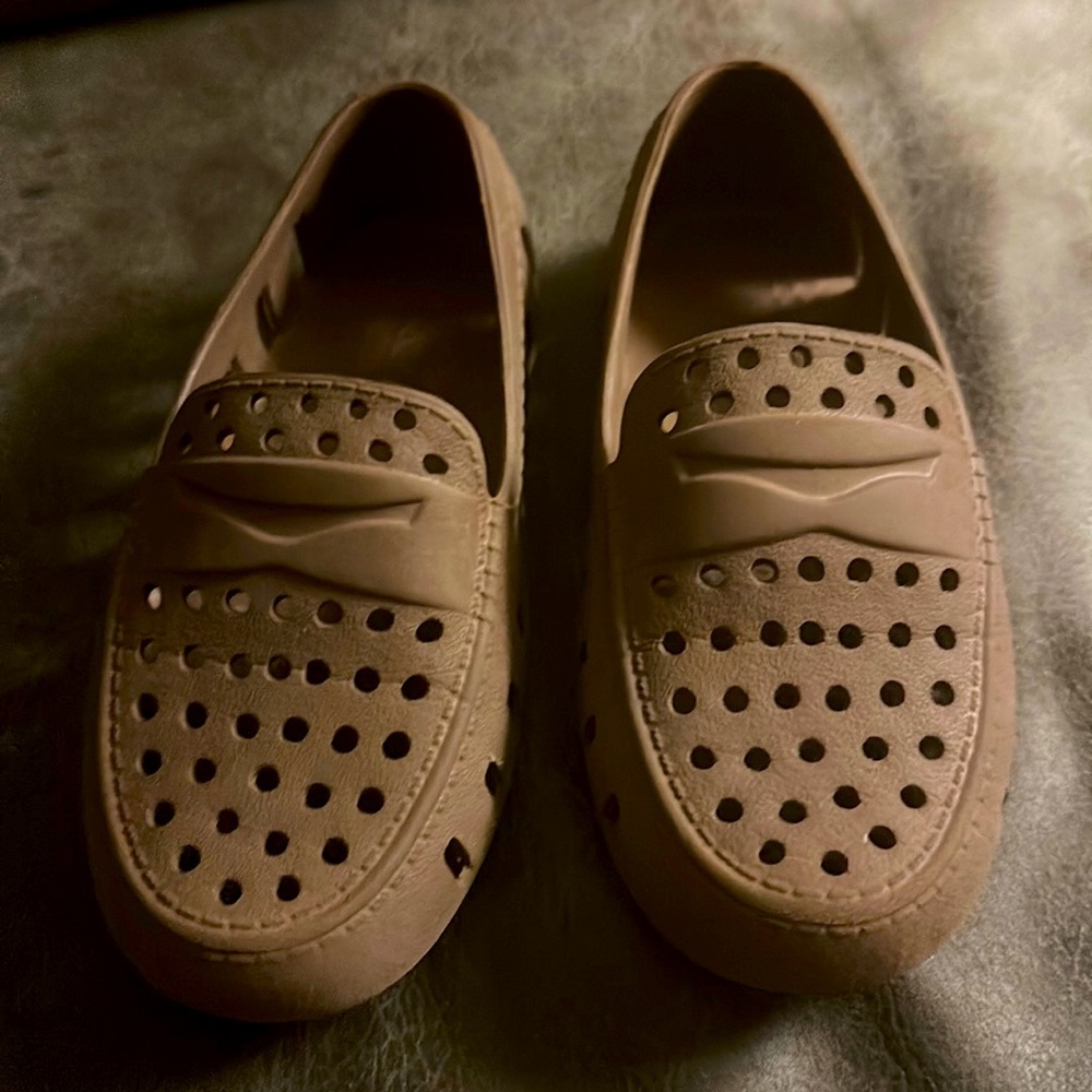 Floafers size 10 toddler gently used smoke free home